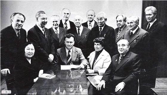 Ю.П. Козлов, первая встреча с профессорско-преподавательским составом Иркутского госуниверситета 